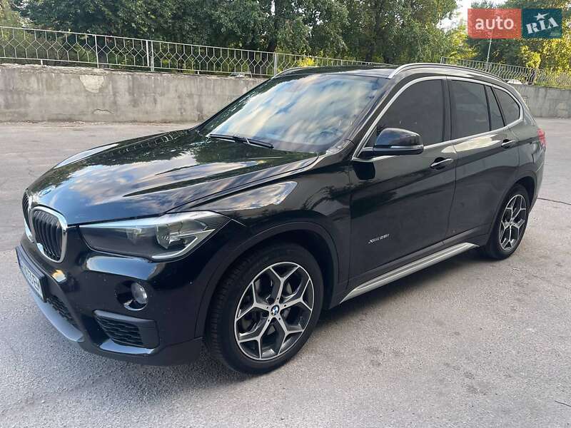 Позашляховик / Кросовер BMW X1 2017 в Кропивницькому
