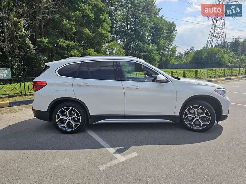 Внедорожник / Кроссовер BMW X1 2018 в Киеве