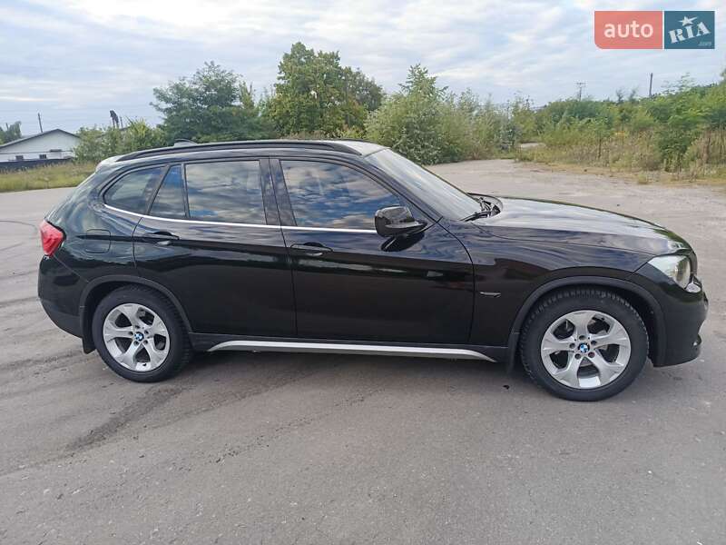 Внедорожник / Кроссовер BMW X1 2011 в Виннице