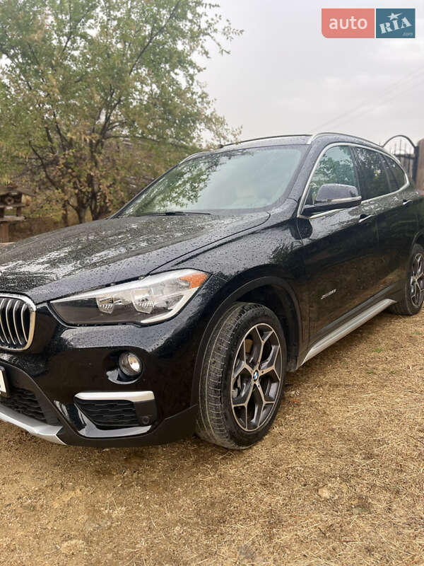 Внедорожник / Кроссовер BMW X1 2017 в Одессе фото 11 Внедорожник / Кроссовер BMW X1 2017 в Одессе