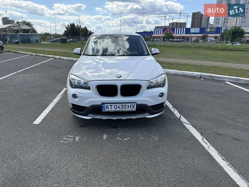 Позашляховик / Кросовер BMW X1 2014 в Києві
