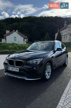 Внедорожник / Кроссовер BMW X1 2014 в Львове
