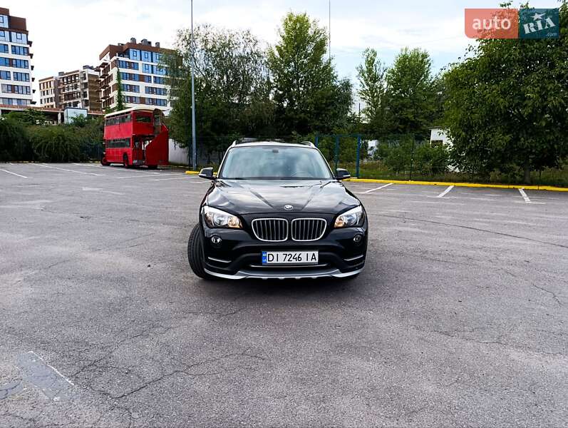 Внедорожник / Кроссовер BMW X1 2015 в Ужгороде