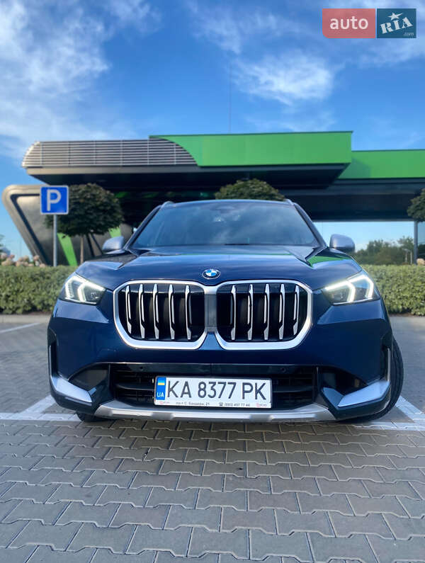 Внедорожник / Кроссовер BMW X1 2024 в Киеве