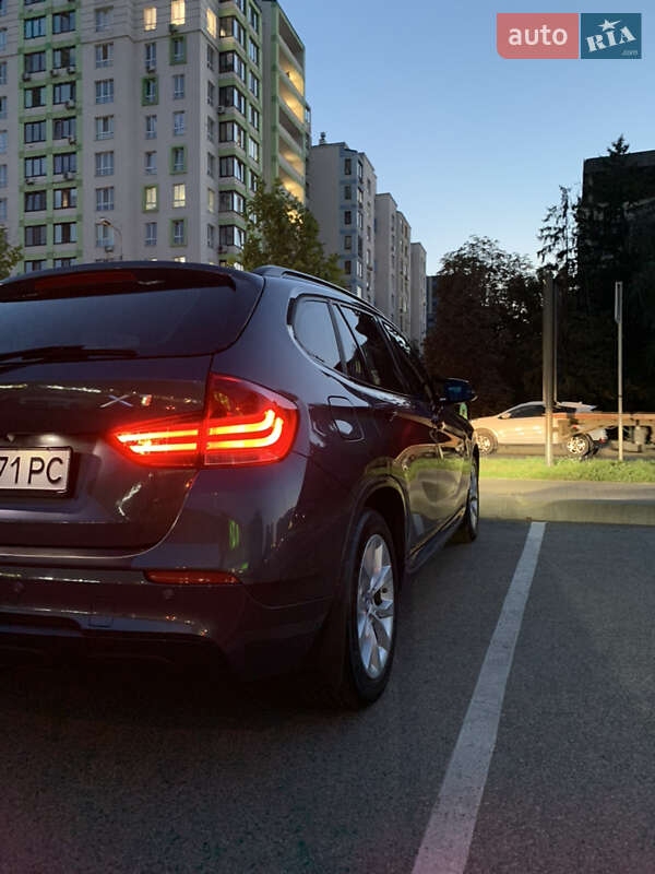 Внедорожник / Кроссовер BMW X1 2012 в Киеве