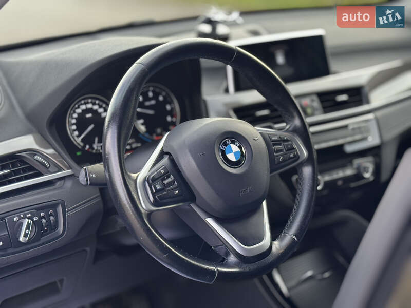 Внедорожник / Кроссовер BMW X1 2019 в Дрогобыче