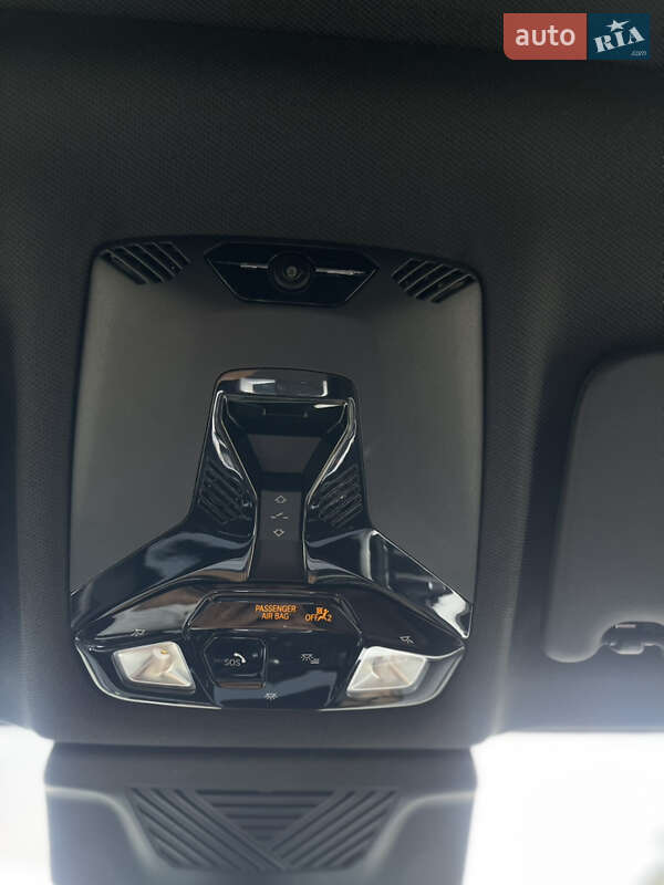 Внедорожник / Кроссовер BMW X1 2024 в Львове