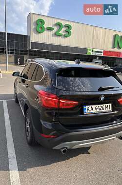 Внедорожник / Кроссовер BMW X1 2016 в Киеве
