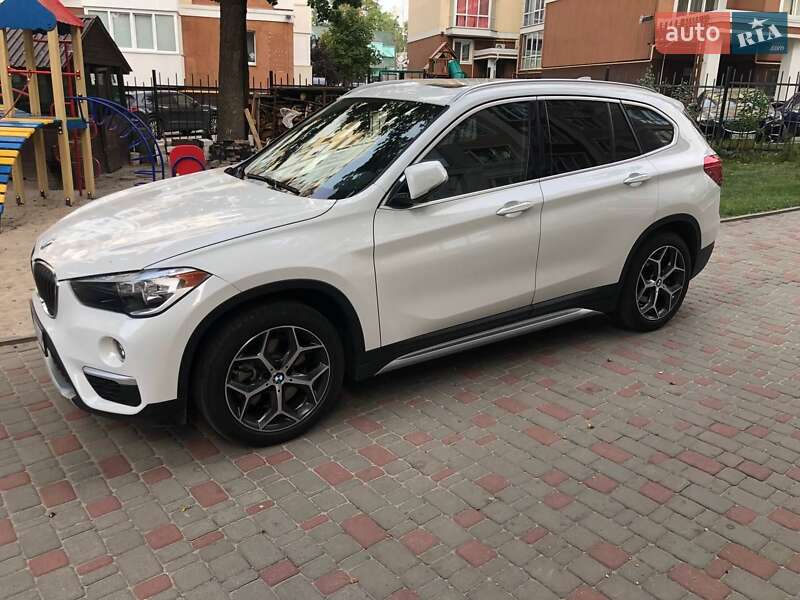 Позашляховик / Кросовер BMW X1 2018 в Києві