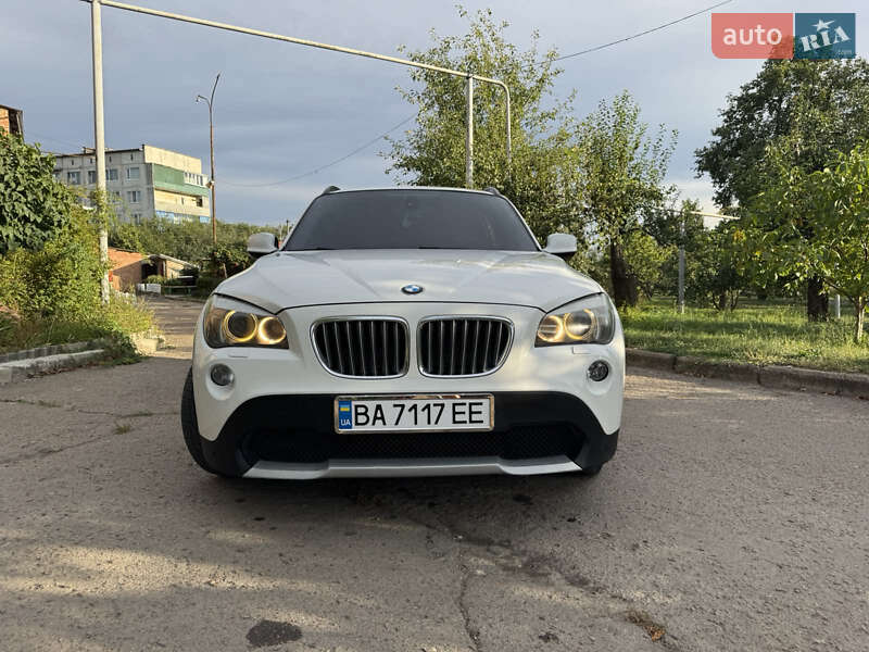 Позашляховик / Кросовер BMW X1 2012 в Олександрії
