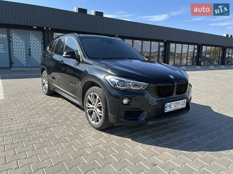 BMW X1
