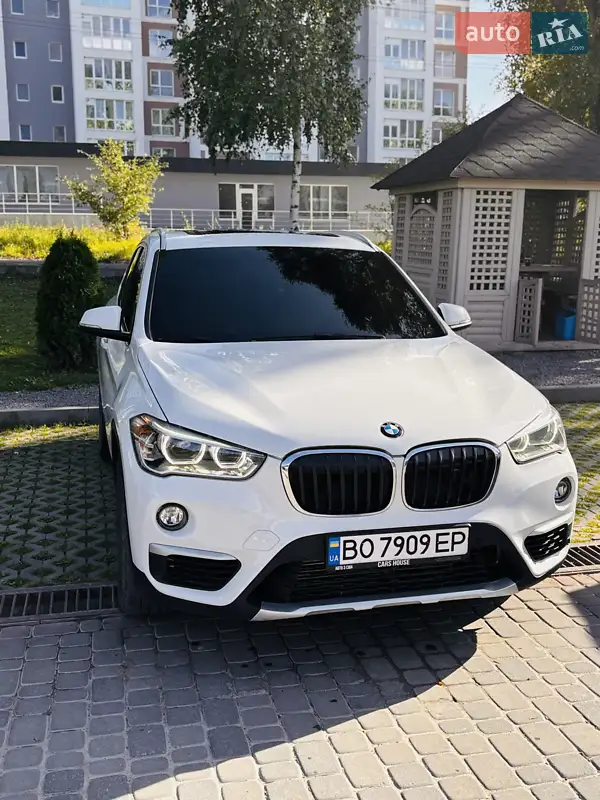 BMW X1