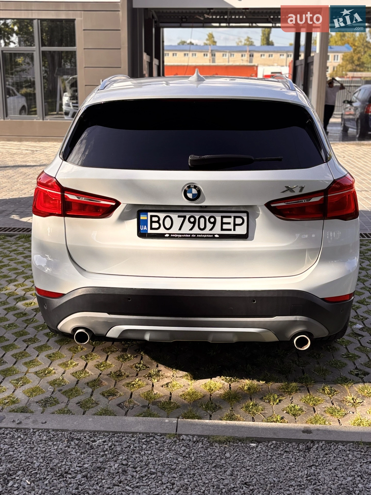 2016 BMW X1 - мініатюра 2