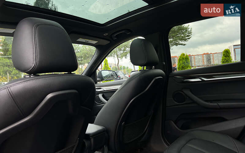 Позашляховик / Кросовер BMW X1 2015 в Львові