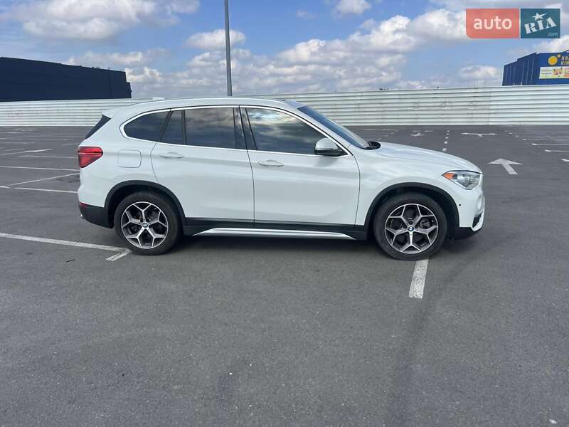 Позашляховик / Кросовер BMW X1 2018 в Львові