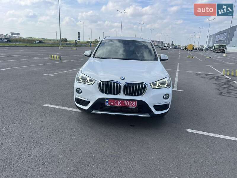 Позашляховик / Кросовер BMW X1 2018 в Львові