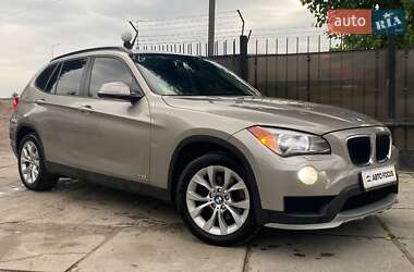 Позашляховик / Кросовер BMW X1 2014 в Києві