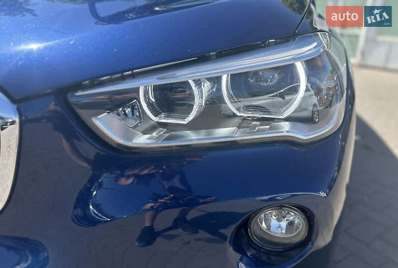 Позашляховик / Кросовер BMW X1 2016 в Києві