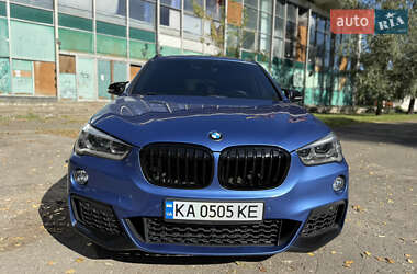 Внедорожник / Кроссовер BMW X1 2016 в Киеве