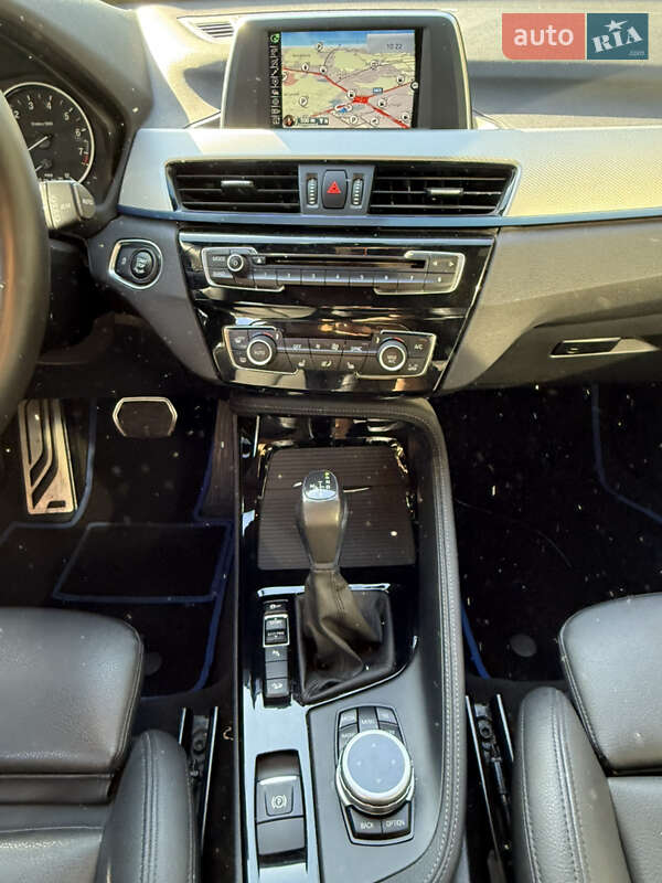 Внедорожник / Кроссовер BMW X1 2016 в Киеве фото 20 Внедорожник / Кроссовер BMW X1 2016 в Киеве