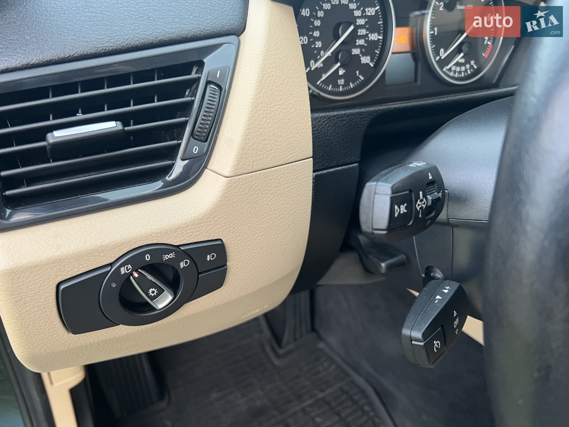 2015 BMW X1 - мініатюра 20
