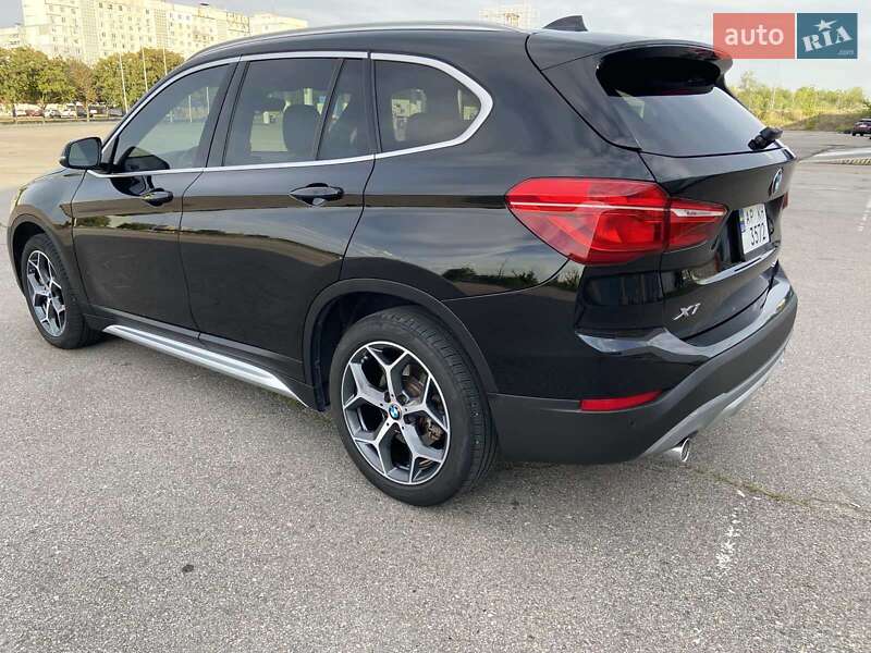 Внедорожник / Кроссовер BMW X1 2019 в Запорожье