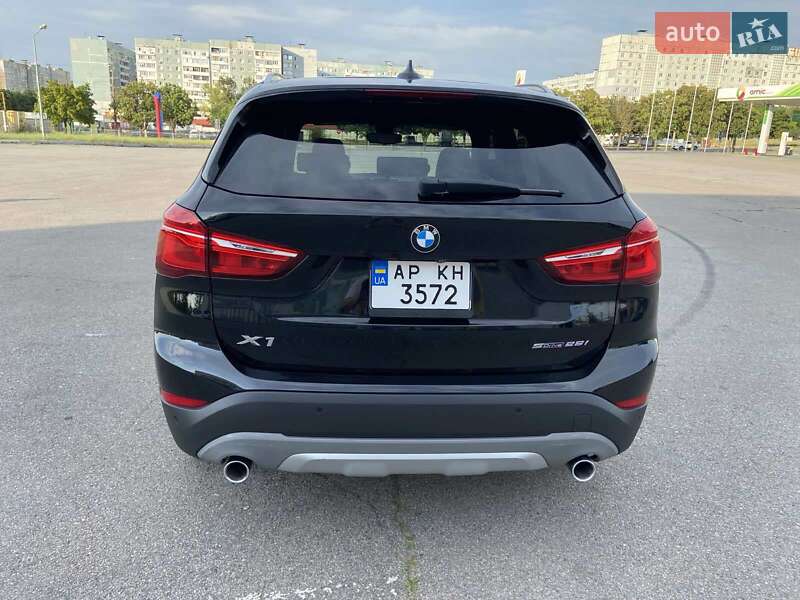 Внедорожник / Кроссовер BMW X1 2019 в Запорожье