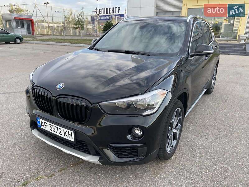 Внедорожник / Кроссовер BMW X1 2019 в Запорожье