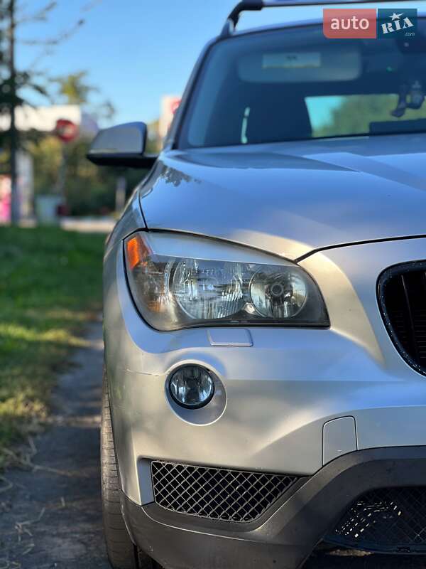 Позашляховик / Кросовер BMW X1 2013 в Полонному