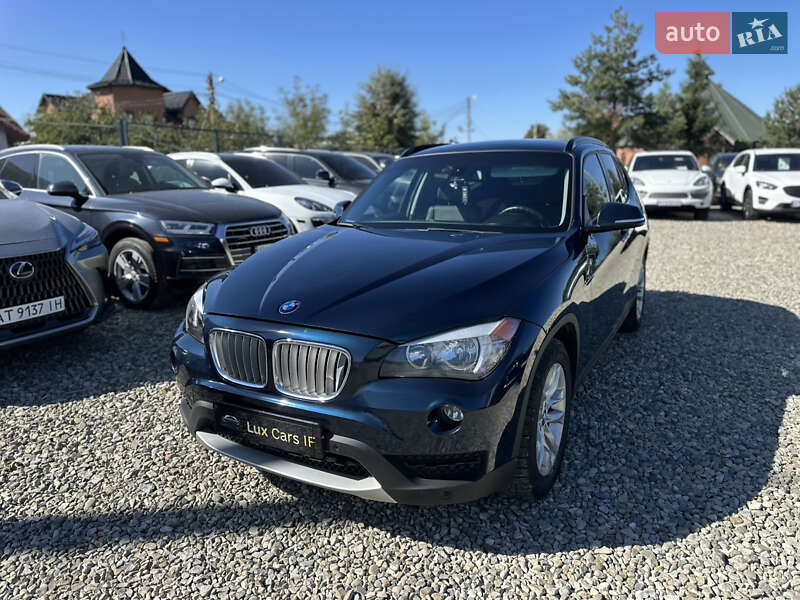Позашляховик / Кросовер BMW X1 2015 в Івано-Франківську