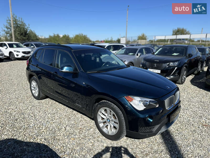 Позашляховик / Кросовер BMW X1 2015 в Івано-Франківську