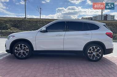 Позашляховик / Кросовер BMW X1 2021 в Києві