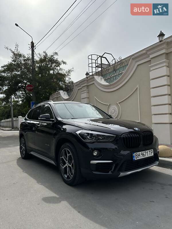 Внедорожник / Кроссовер BMW X1 2017 в Одессе фото 5 Внедорожник / Кроссовер BMW X1 2017 в Одессе