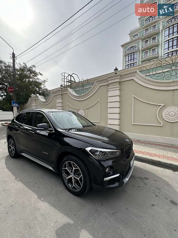 Внедорожник / Кроссовер BMW X1 2017 в Одессе фото 10 Внедорожник / Кроссовер BMW X1 2017 в Одессе