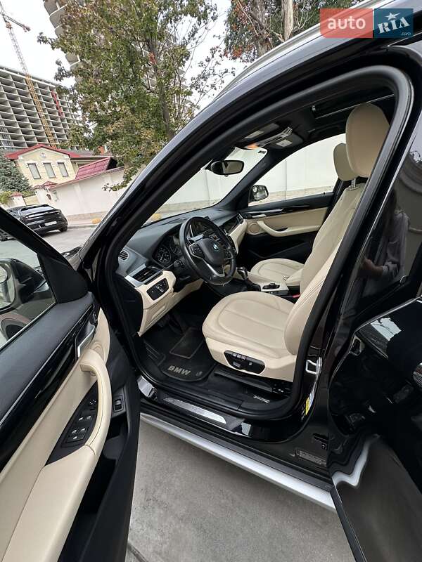 Внедорожник / Кроссовер BMW X1 2017 в Одессе фото 15 Внедорожник / Кроссовер BMW X1 2017 в Одессе