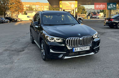 Внедорожник / Кроссовер BMW X1 2020 в 