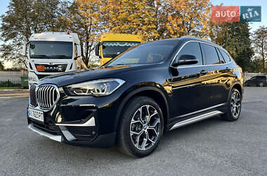 Внедорожник / Кроссовер BMW X1 2020 в 