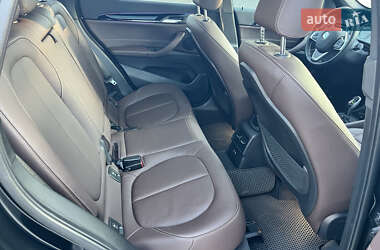 Внедорожник / Кроссовер BMW X1 2020 в 