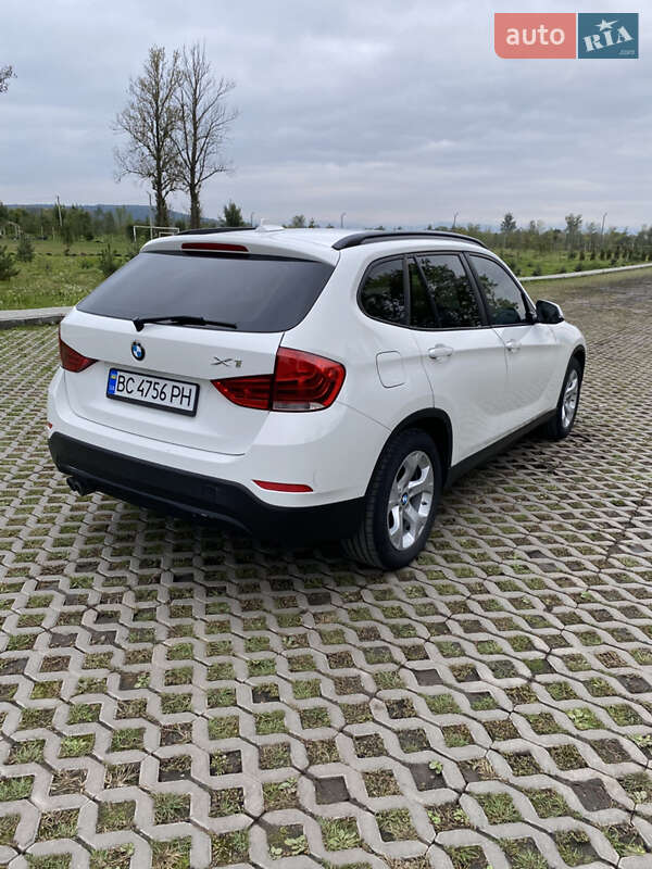 Внедорожник / Кроссовер BMW X1 2012 в Коломые