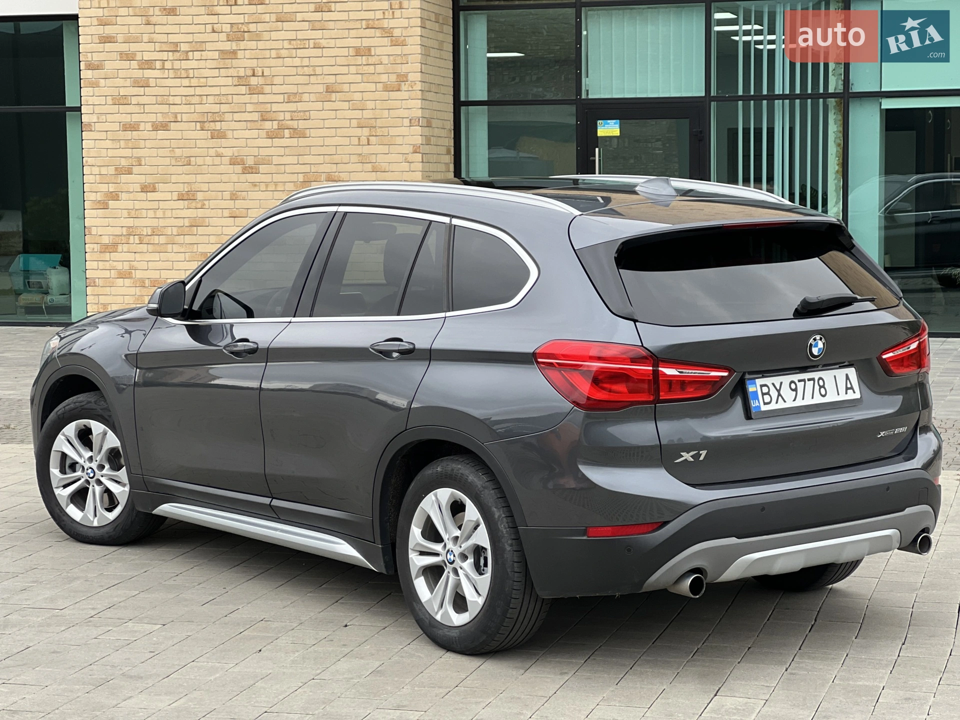2017 BMW X1 - мініатюра 12