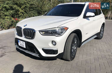 Внедорожник / Кроссовер BMW X1 2017 в Каменском