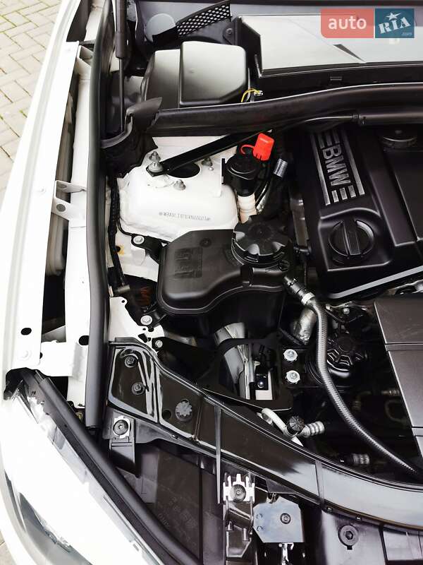 Позашляховик / Кросовер BMW X1 2011 в Одесі фото 28 Позашляховик / Кросовер BMW X1 2011 в Одесі