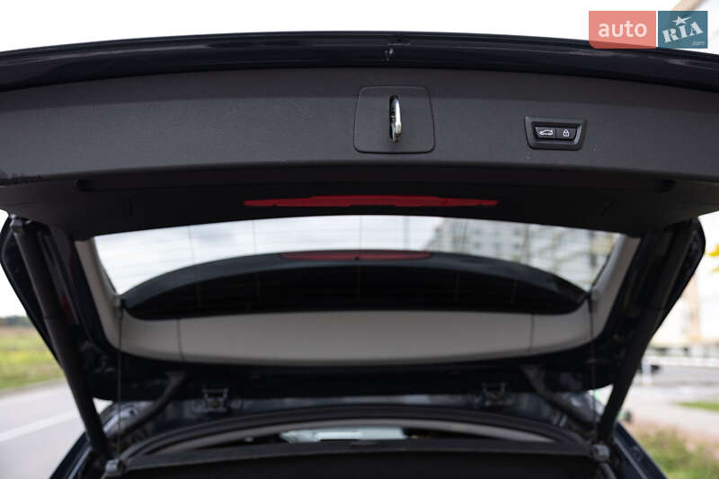 Внедорожник / Кроссовер BMW X1 2016 в Виннице