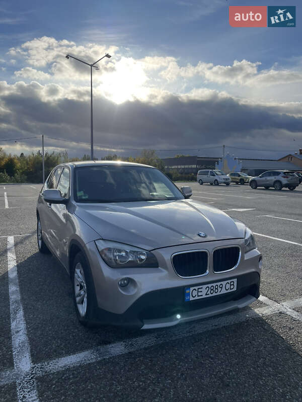 Позашляховик / Кросовер BMW X1 2011 в Чернівцях