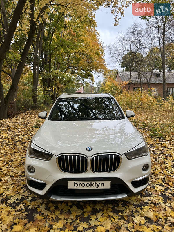 Внедорожник / Кроссовер BMW X1 2017 в Харькове