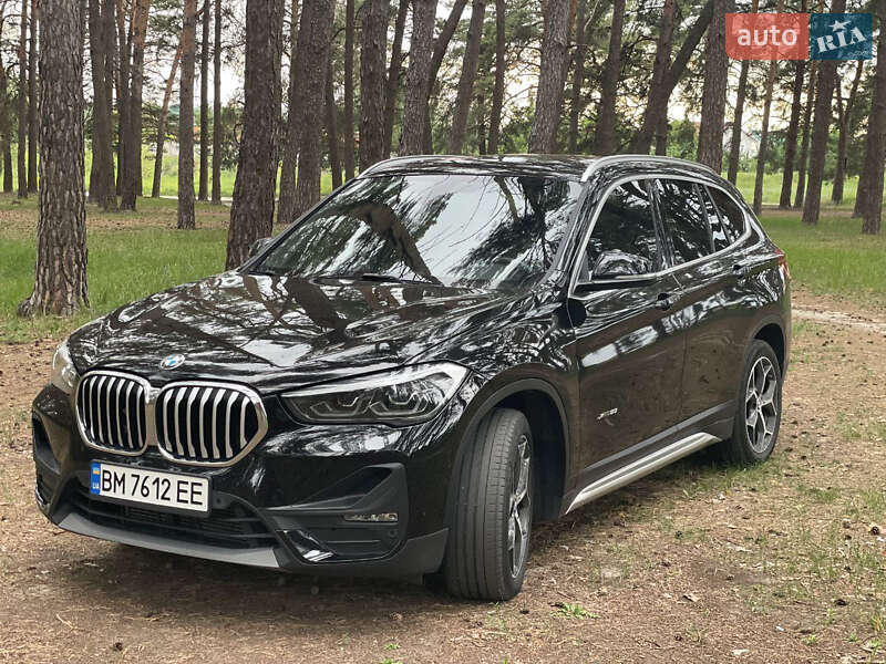 Внедорожник / Кроссовер BMW X1 2015 в Киеве