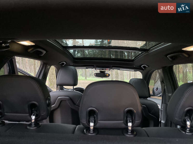 Внедорожник / Кроссовер BMW X1 2015 в Киеве