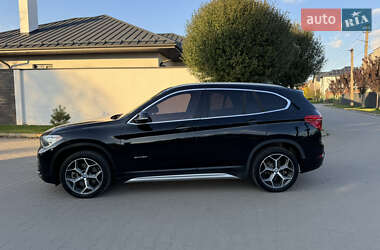 Внедорожник / Кроссовер BMW X1 2018 в 