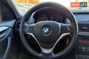 Внедорожник / Кроссовер BMW X1 2014 в 