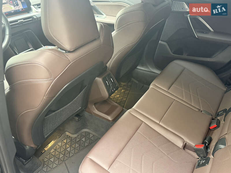Внедорожник / Кроссовер BMW X1 2022 в Киеве